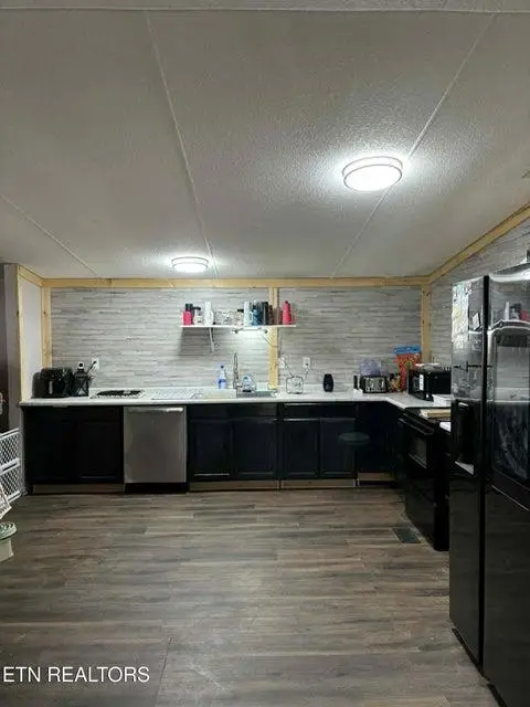 104 Green Acres, Clarkrange, TN 38553