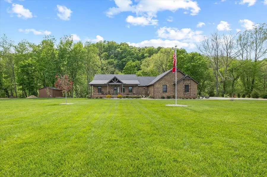 253 Hiawassee Ln, Celina, TN 38551 - #2