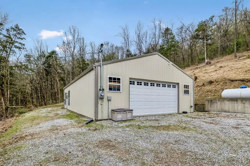 18 York Lane, Elmwood, TN 38560 - #1