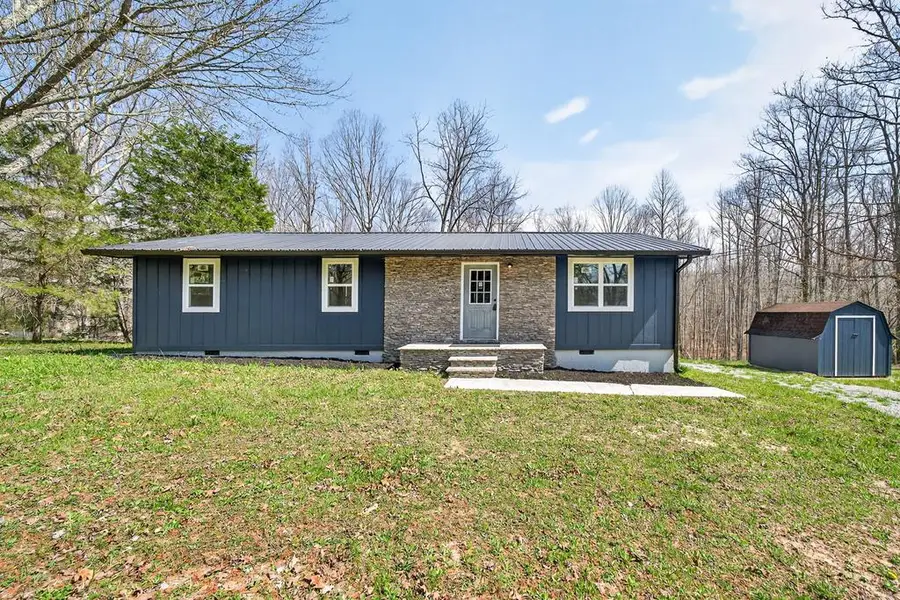 121 Twin Oaks Rd, Pikeville, TN 37367 - #2