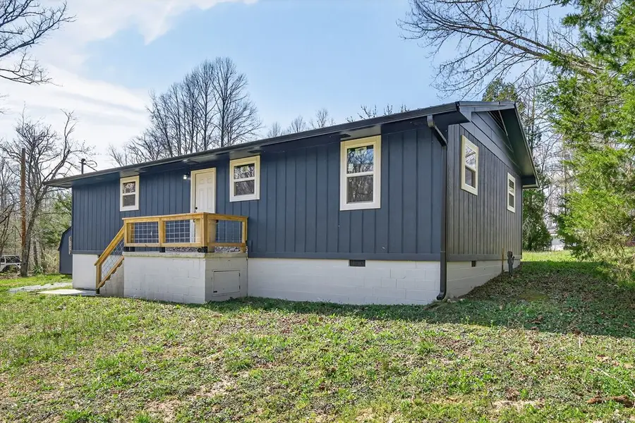 121 Twin Oaks Rd, Pikeville, TN 37367 - #3