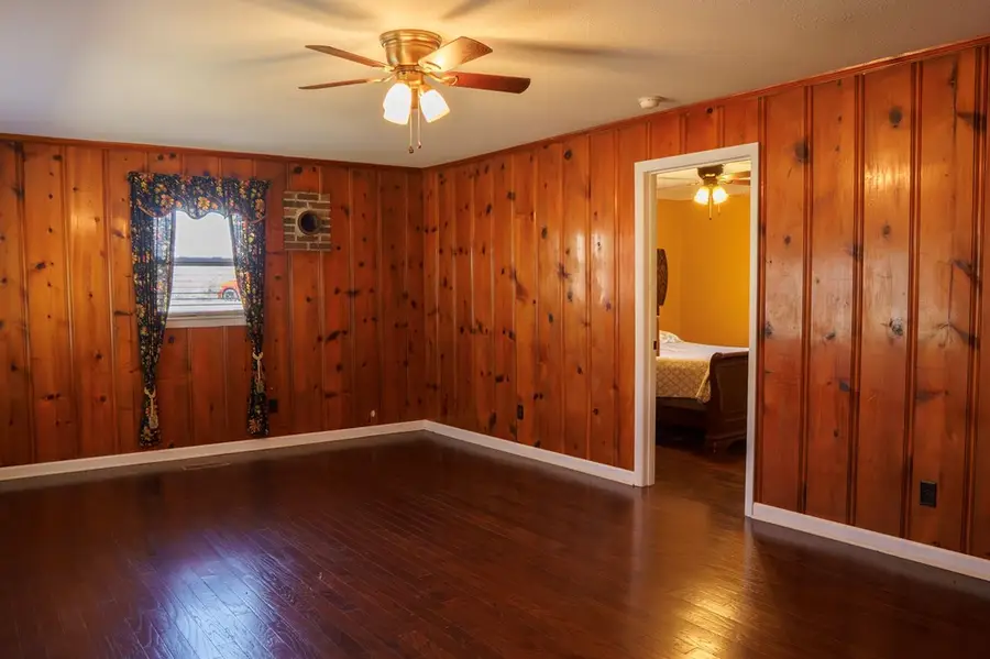 9 Templeton St, Spencer, TN 38585 - #3