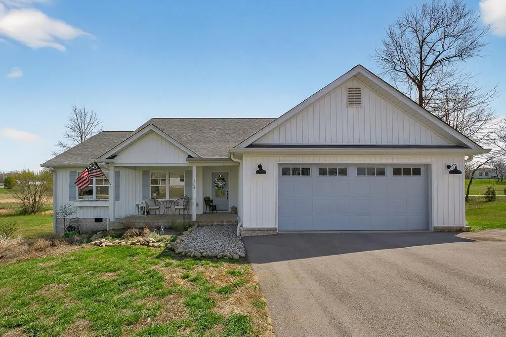 154 Primrose Ln, Sparta, TN 38583 - #1