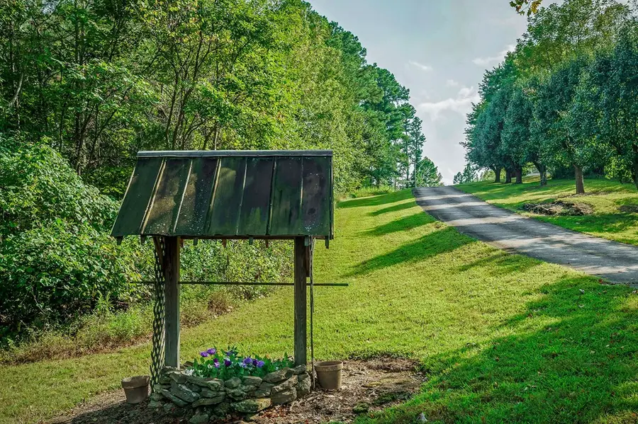 1058 Mcgregor Ln, Cookeville, TN 38501 - #3