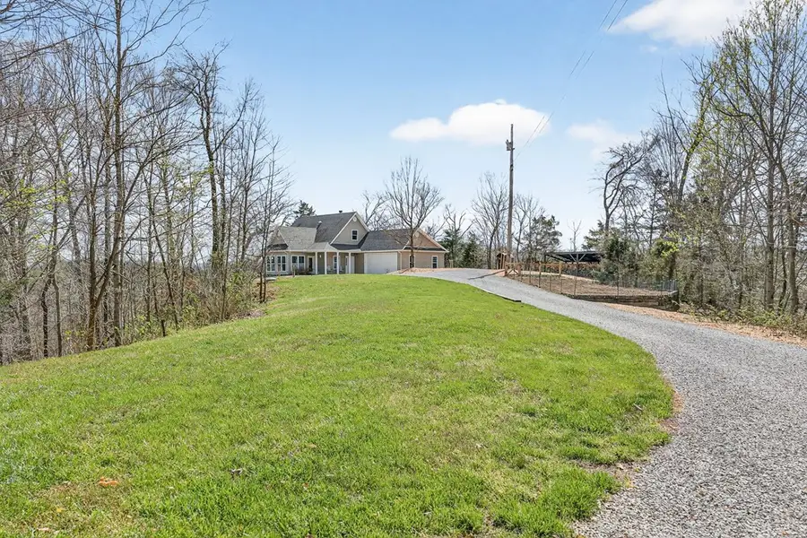 546 Meier Smith Ridge Rd, Burkesville, KY 42717 - #3