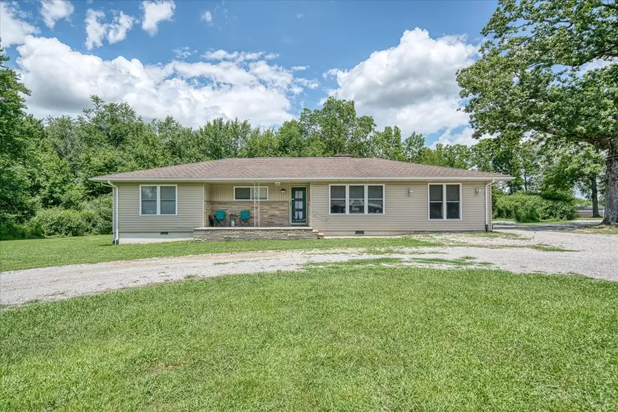 3710 Lantana Rd, Crossville, TN 38572 - #2