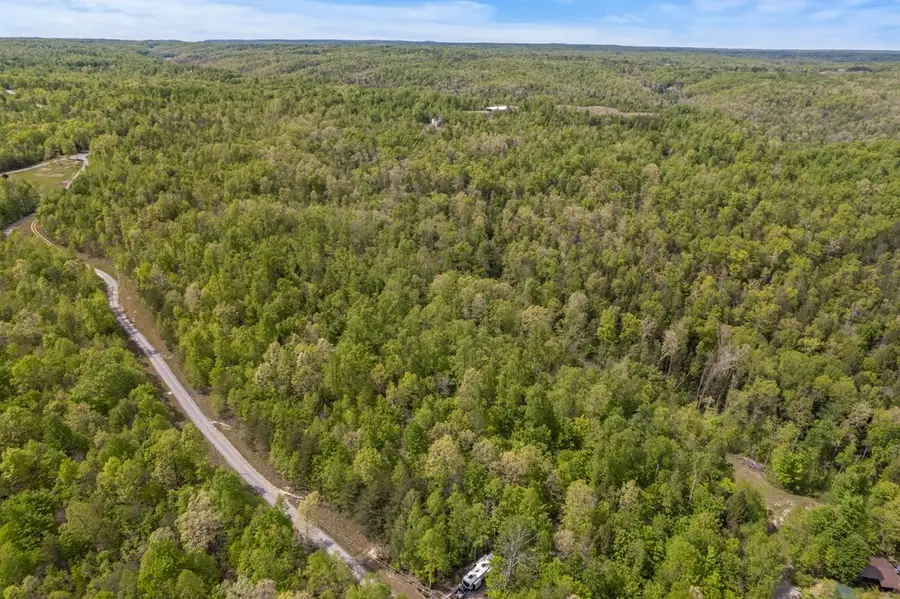 35309 Highland Ridge Trl, Crawford, TN 38554 - #2