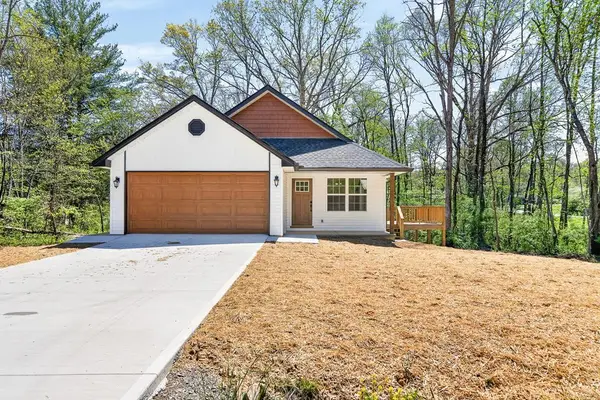 289 Rhododendron Circle, CROSSVILLE, TN 38555