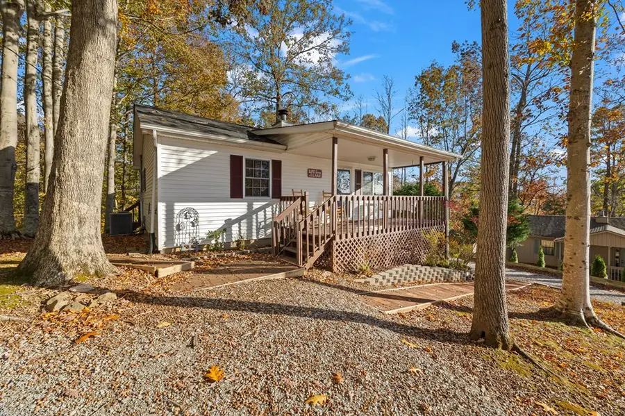 107 Lakeview Spur, Byrdstown, TN 38549 - #3