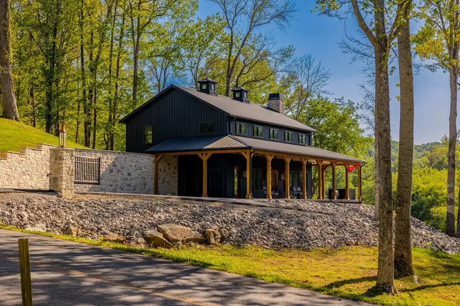 139 River Oaks Drive, Sparta, TN 38583 - #3