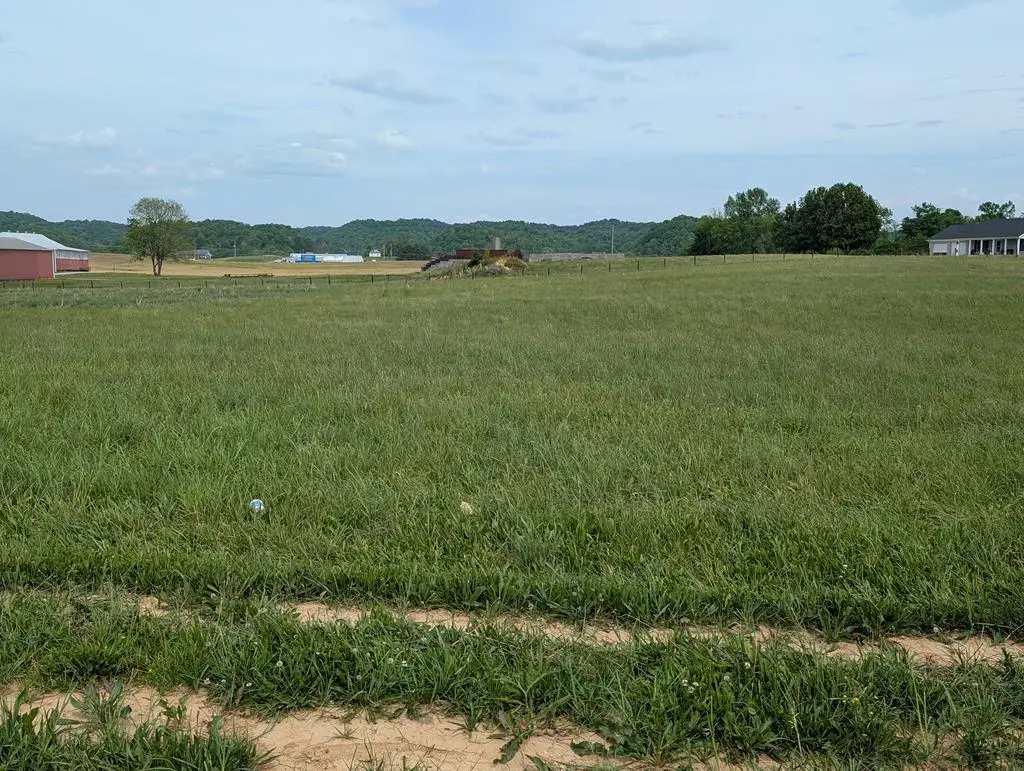 7 Rivertown Rd, Burkesville, KY 42717 - #1