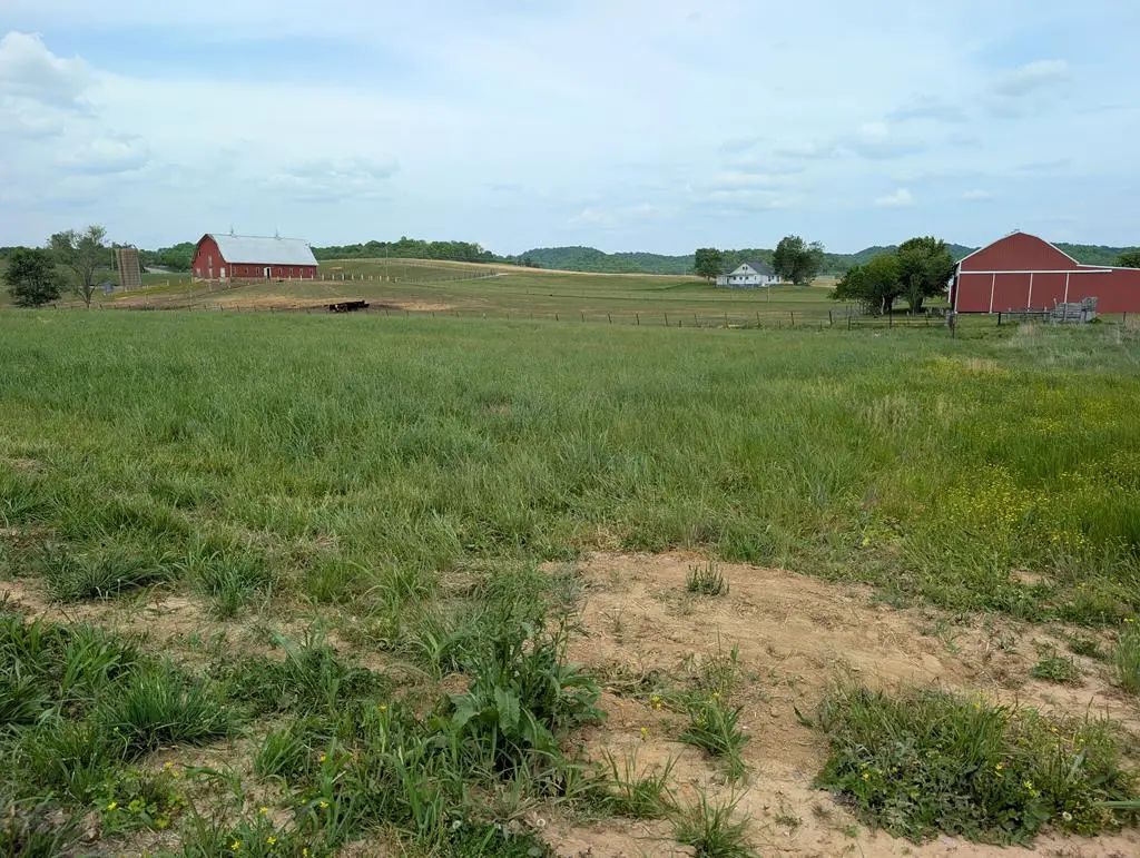 11 Rivertown Rd, Burkesville, KY 42717 - #1