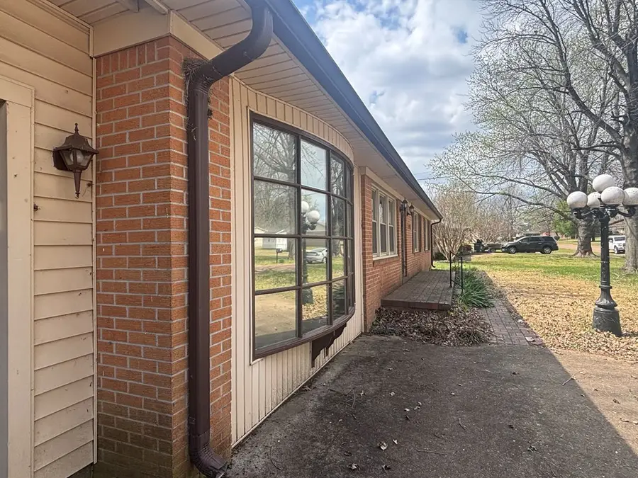 3305 Cottonwood Dr, Union City, TN 38261 - #3