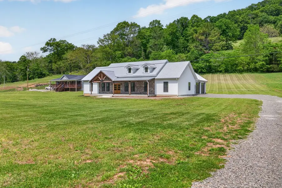 53 Kemp Hollow Rd, Pleasant Shade, TN 37145 - #2