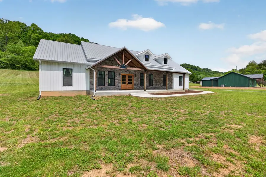 53 Kemp Hollow Rd, Pleasant Shade, TN 37145 - #3