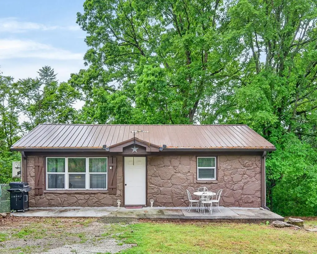 1976 Crossville Hwy, Sparta, TN 38583 - #1