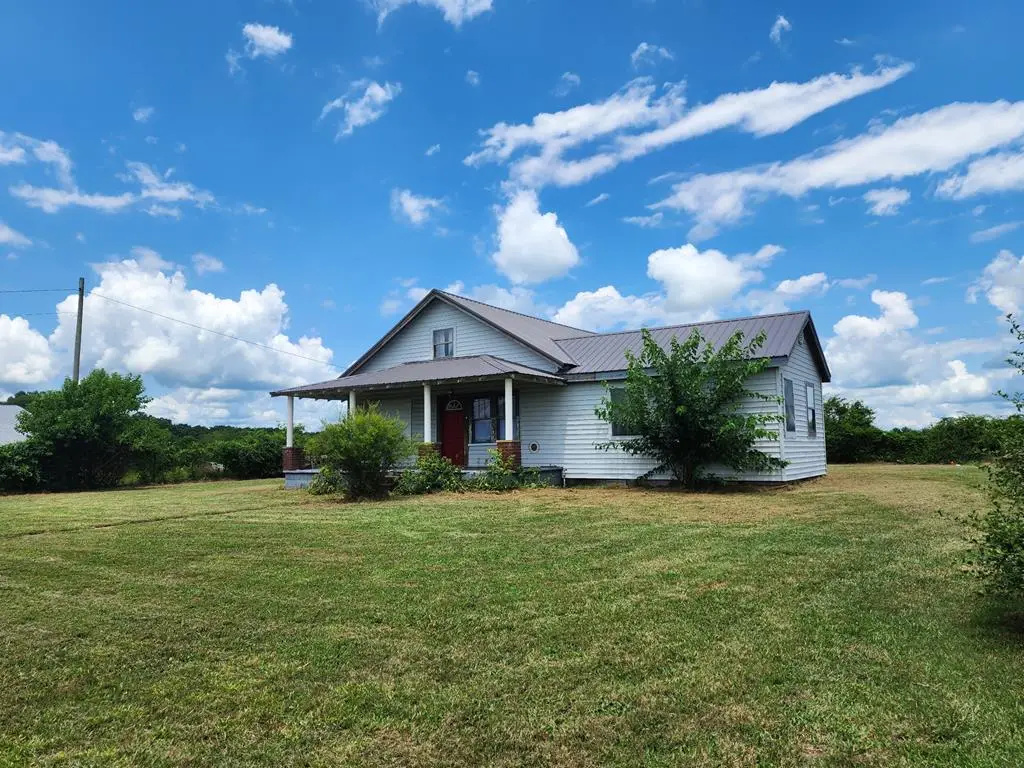 581 Tabor Loop Rd, Crossville, TN 38571 - #1