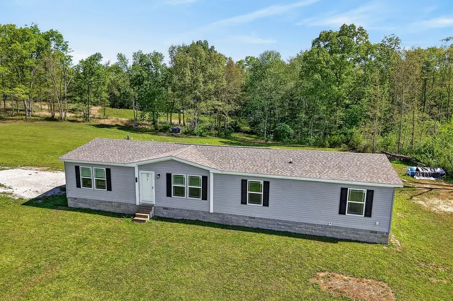 132 Treble Ln, Sparta, TN 38583 - #2