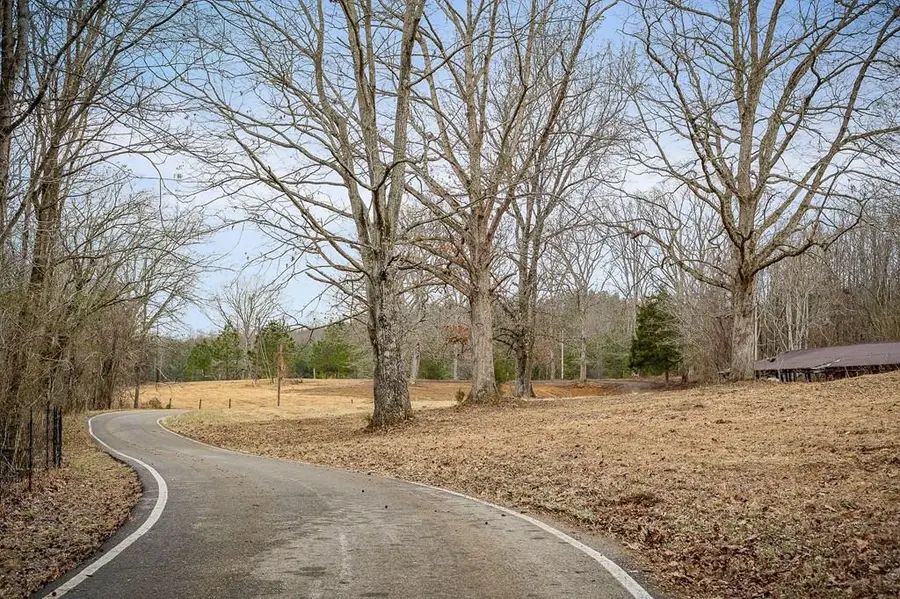 215 Edmonds Rd, Spencer, TN 38585 - #2