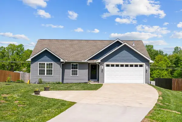 359 Dayton Avenue, CROSSVILLE, TN 38555