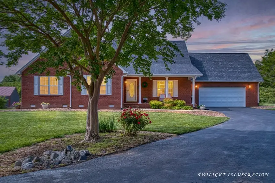 1099 Heathwood West Dr, Cookeville, TN 38506 - #2