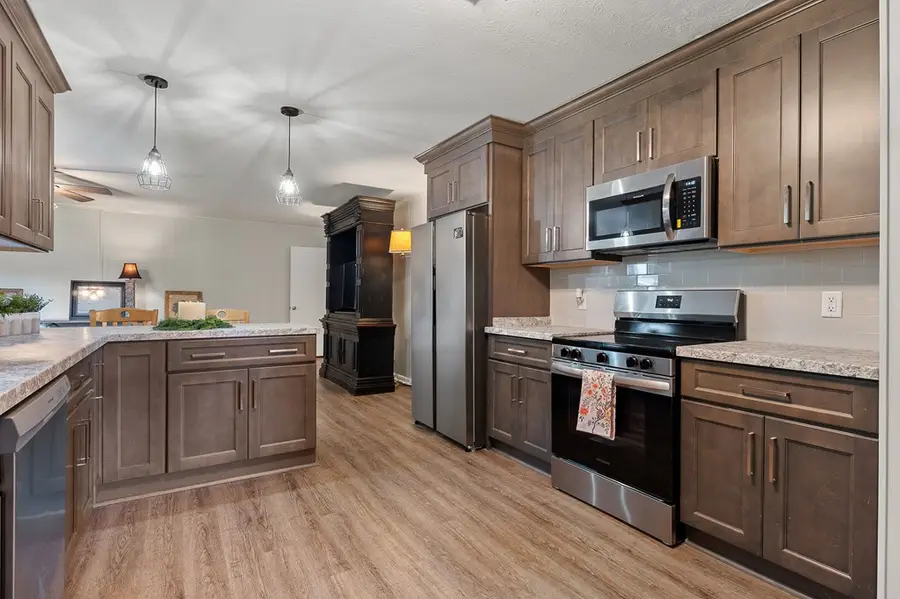 549 NE Grandview Dr, Cookeville, TN 38506 - #3