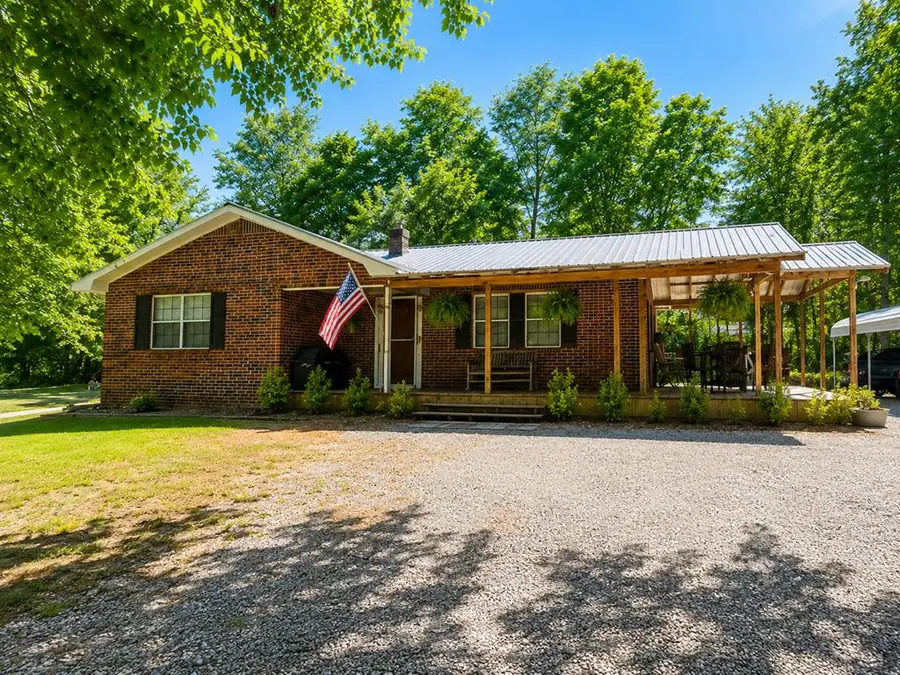 148 Lester Ledbetter Ln, Hilham, TN 38568 - #2