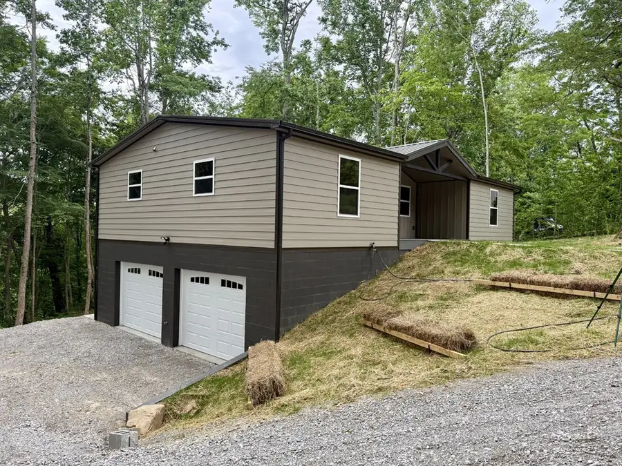 484 Spencer Dr., Spencer, TN 38585 - #2