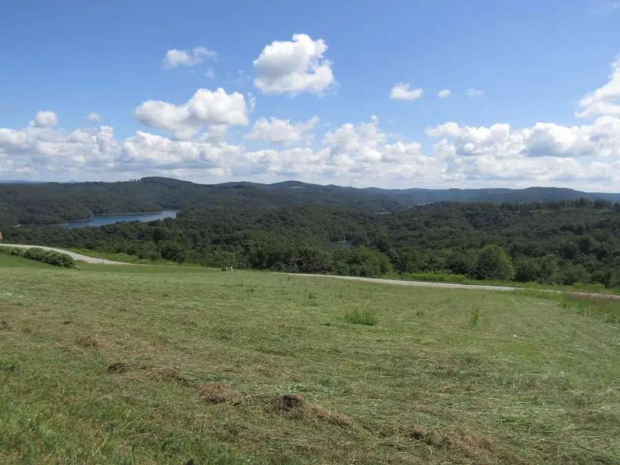 48 E. Swan Ridge Rd, Hilham, TN 38568 - #3