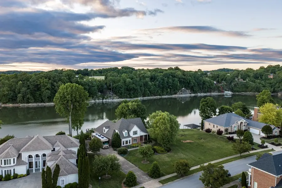 405 Harbour Approach Tn, Johnson City, TN 37615 - #3