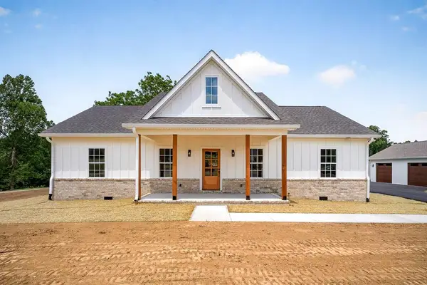 324 Cedar Lane, ALLONS, TN 38541