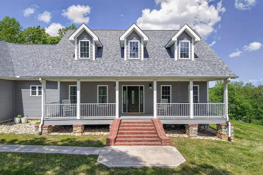 487 Cedar Hill Rd, Celina, TN 38551 - #3