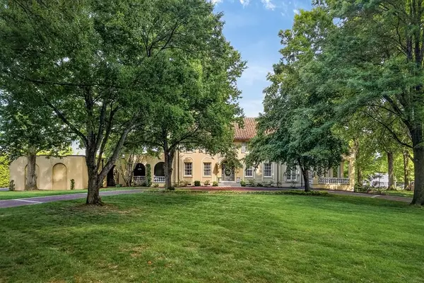 335 N Dixie Ave, COOKEVILLE, TN 38501