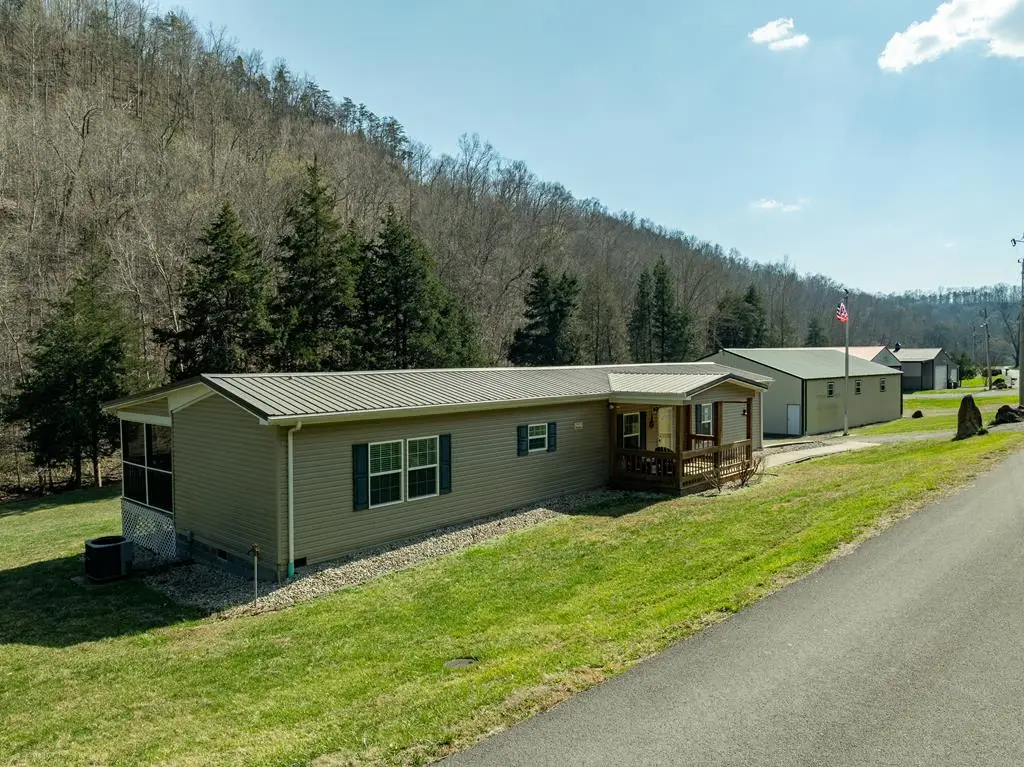 570 Little Indian Dr, Jamestown, KY 42629 - #1