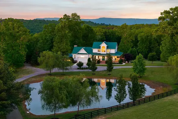933 John Henry Lewis Rd, Dunlap, TN 37327