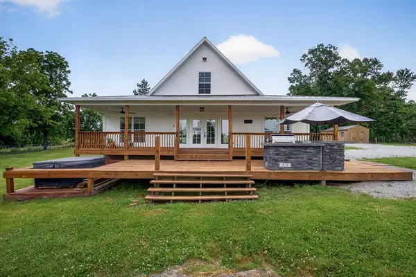 8495 Baxter Rd., Baxter, TN 38544