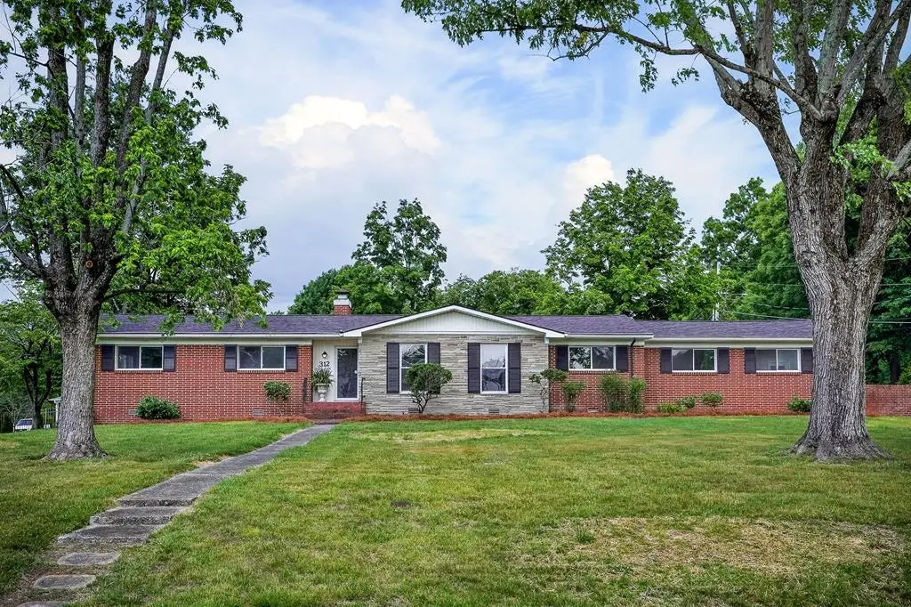 312 N Jefferson Ave, Cookeville, TN 38501 - #1