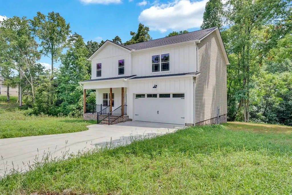 2489 Whispering Oaks Ln, Cookeville, TN 38501 - #1