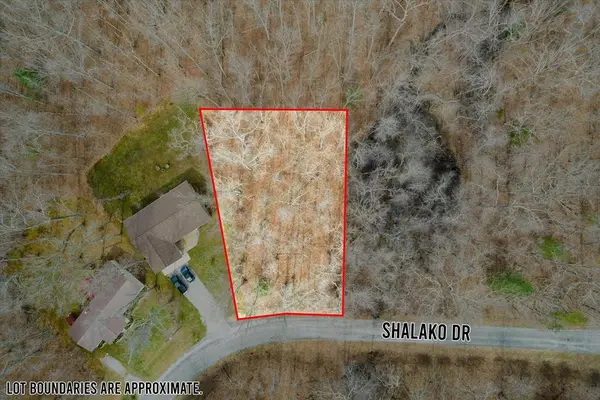 2029 Shalako Dr, CROSSVILLE, TN 38572