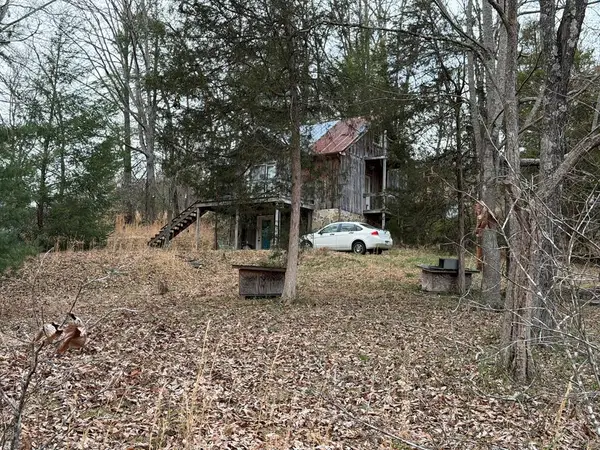 364 Shady Grove Road, Lancing, TN 37770