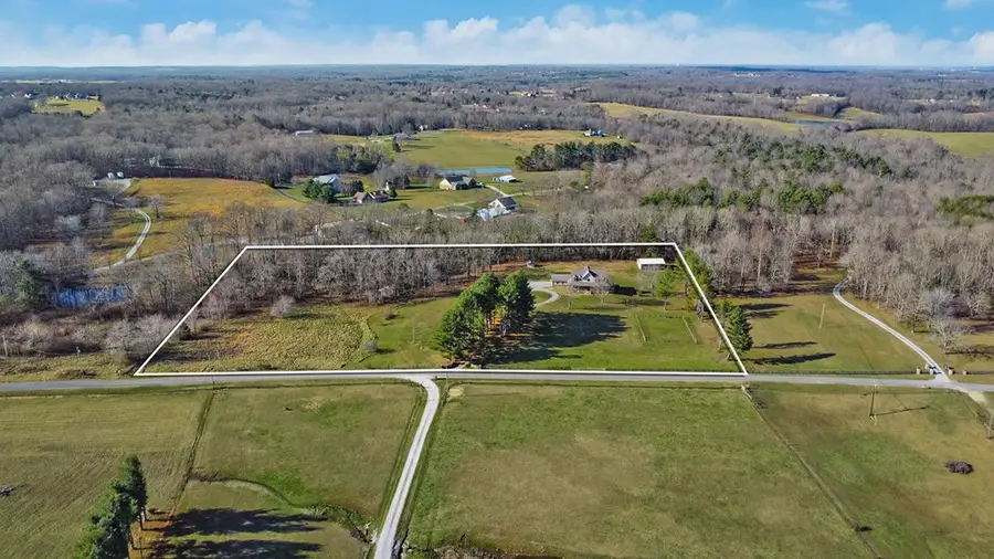 815 York Road, Crossville, TN 38555 - #3