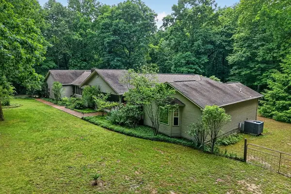 2025 Old Bon Air Rd, SPARTA, TN 38583