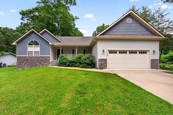 2689 Spruce Loop, CROSSVILLE, TN 38555