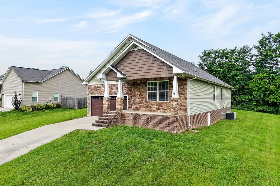 3523 Bear Creek Ln, Cookeville, TN 38506 - #3