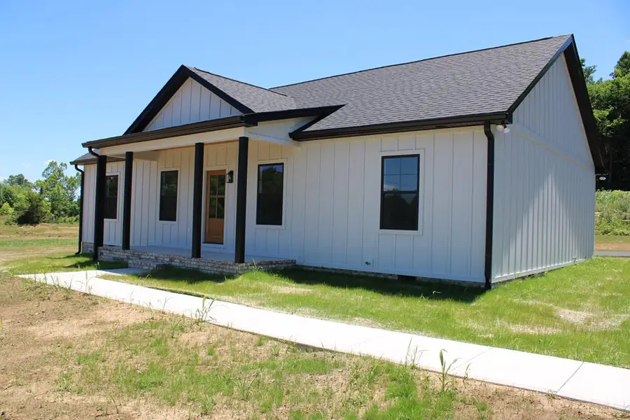 233 Cedar Ln, Allons, TN 38541 - #2