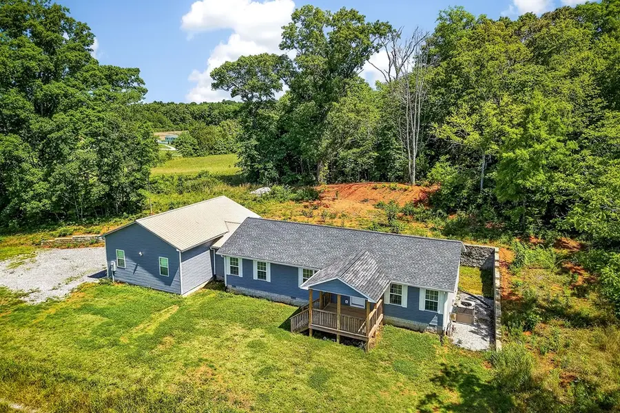 6101 Old Kentucky Rd, Sparta, TN 38583 - #3
