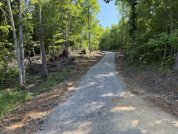 969 Lewallen Cemetery Road, Sunbright, TN 37872