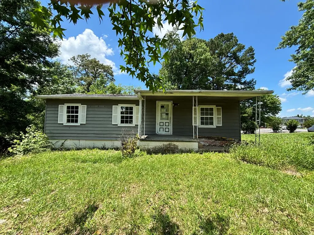 215 Mcclellan Ave, Cookeville, TN 38501 - #1