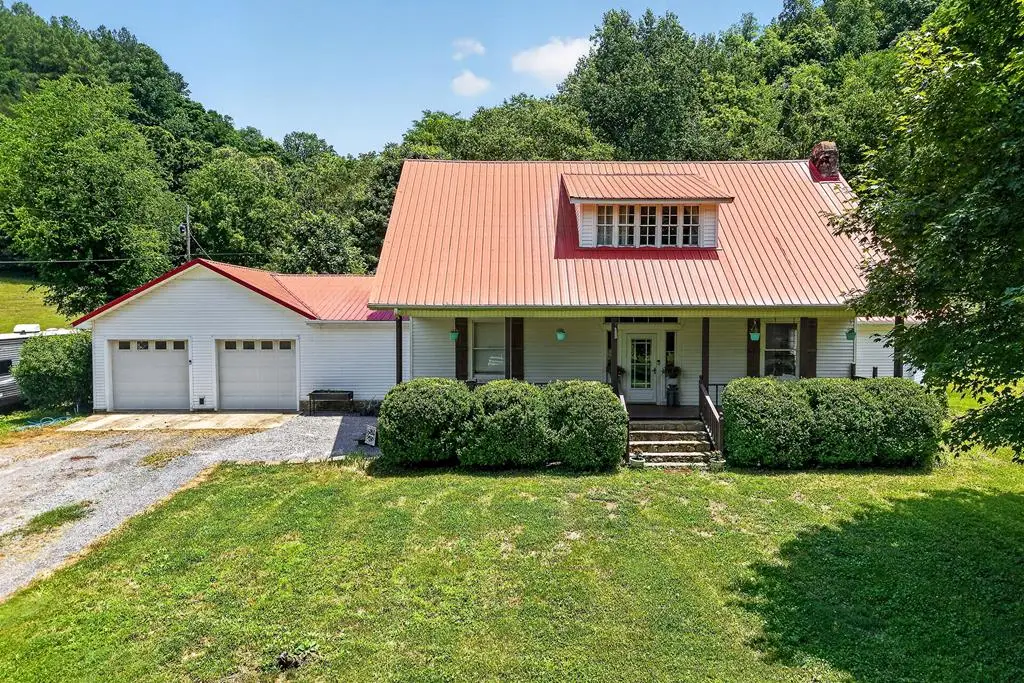 283 Hunting Creek Rd, Whitleyville, TN 38588 - #1