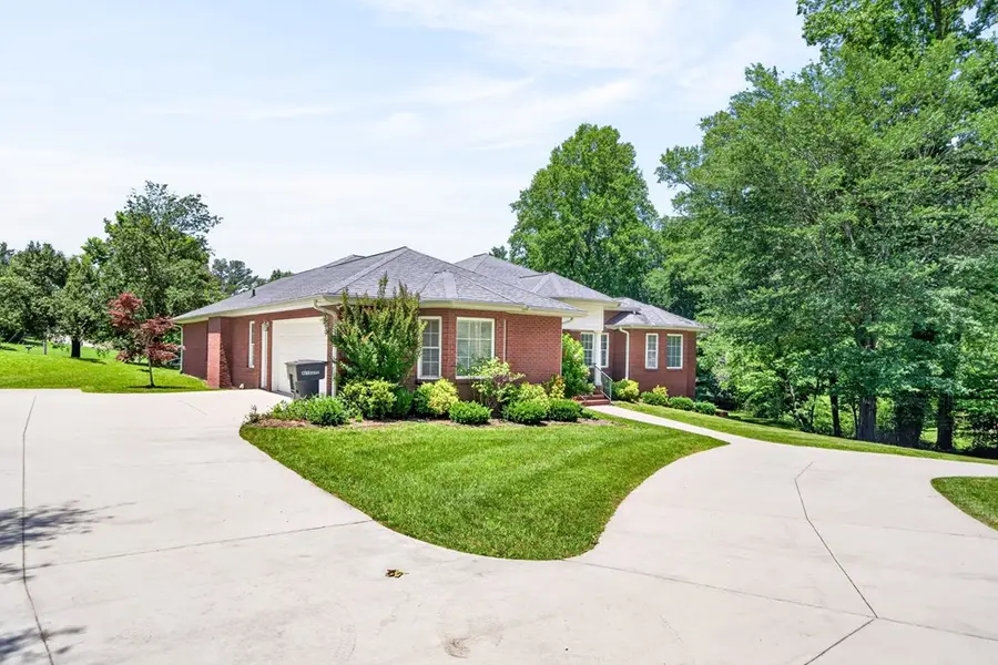 1156 Beam St, Cookeville, TN 38501 - #3